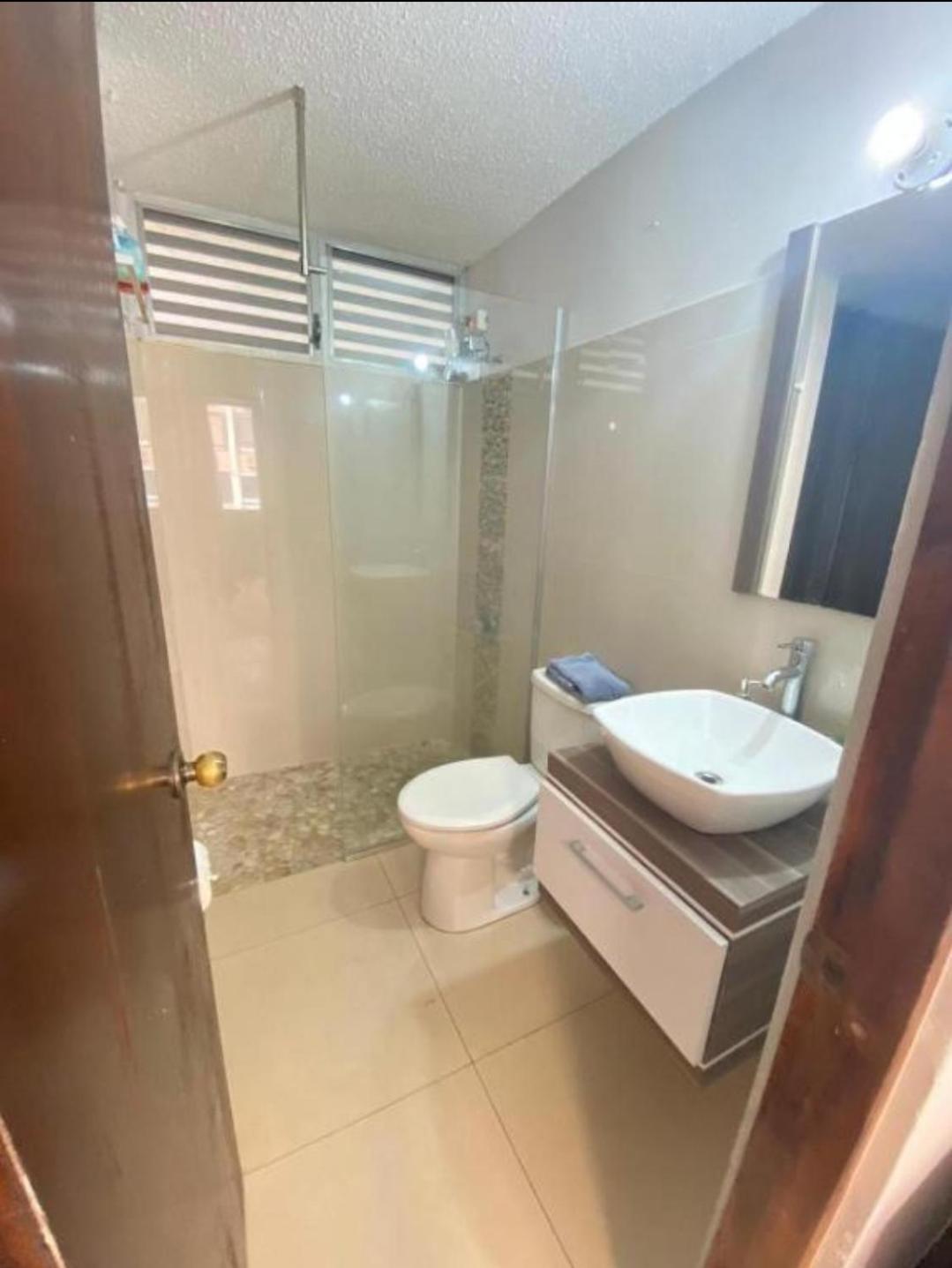 Isla Verde Tower Сан Хуан Екстериор снимка